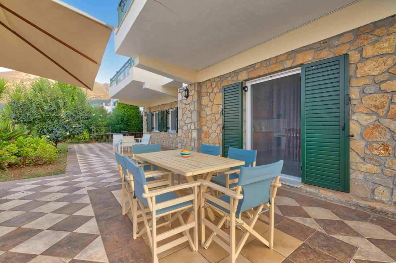 Villa Bamour With Paradise View Epidaurus Exteriör bild
