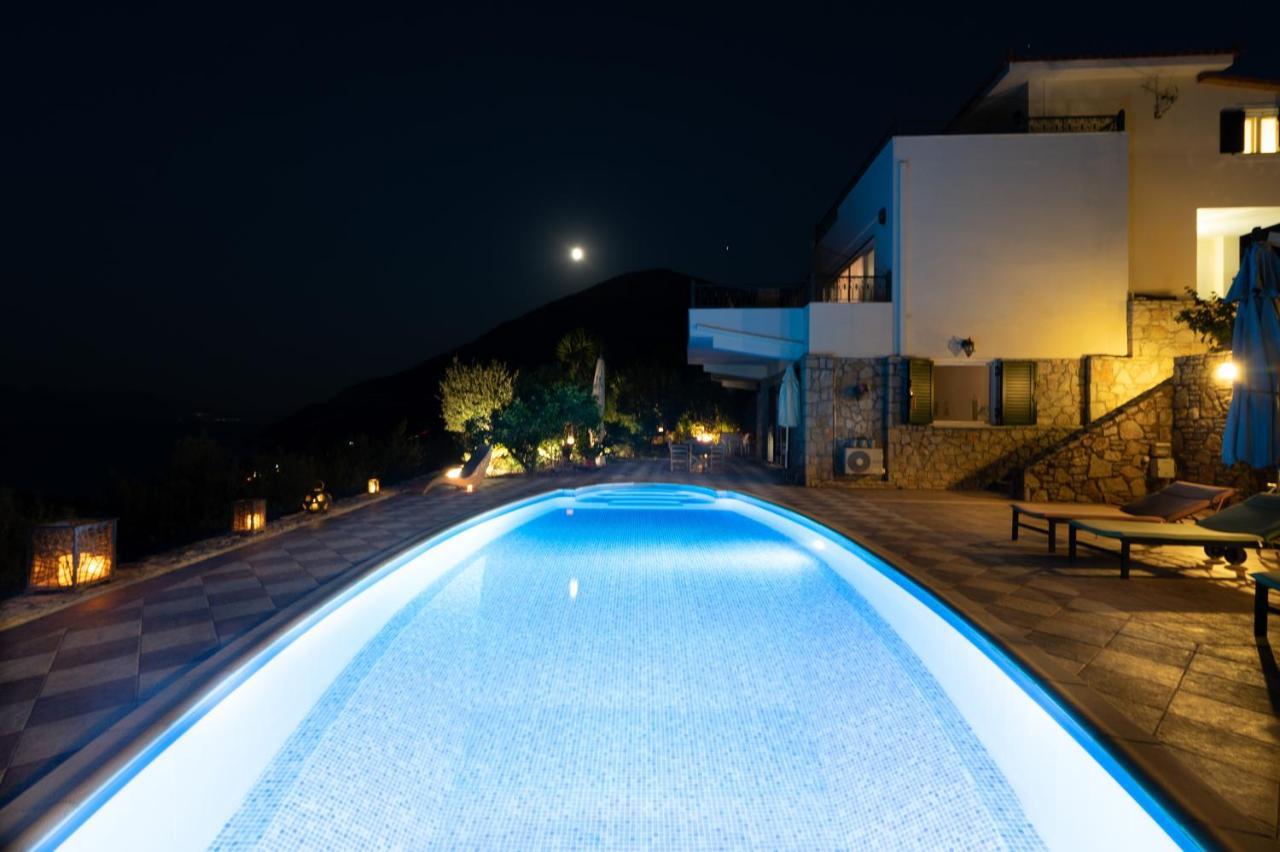 Villa Bamour With Paradise View Epidaurus Exteriör bild