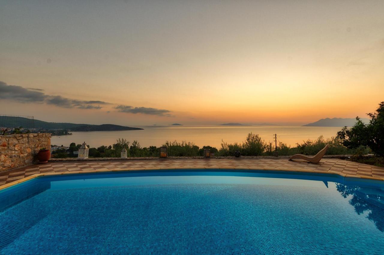 Villa Bamour With Paradise View Epidaurus Exteriör bild